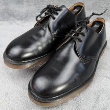 Dr. Martens Royal Mail Black