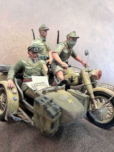 Painted built bmw - 1/16,