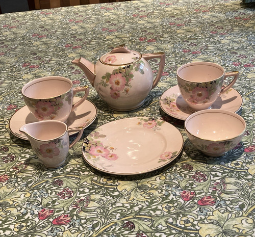 Wedgwood art deco blush - art,