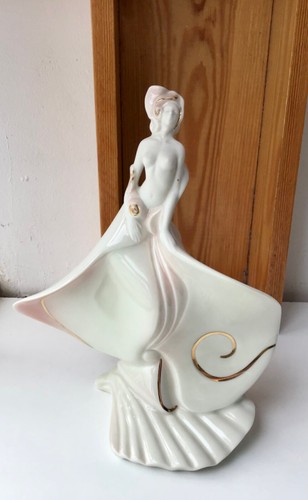 Galos figurine beautiful - figurine,,