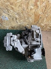 VW PASSAT B6 2.0 TDI TRANSMISSION GEARBOX 6-SPEED MANUAL 2006-2010 02Q301103L