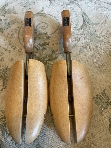Vintage wooden shoe lasts - wooden,