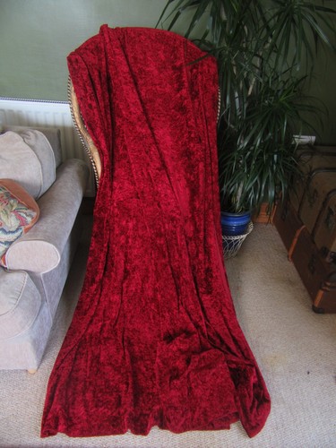 One pair red crushed velvet - one,