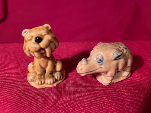 Wade sabre tooth tiger and - sabre,