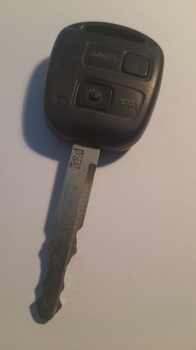 Toyota yaris avensis - yaris,,
