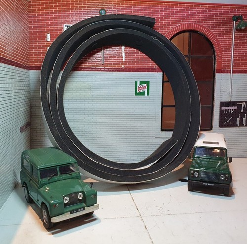 Land rover windscreen bulkhead - land,
