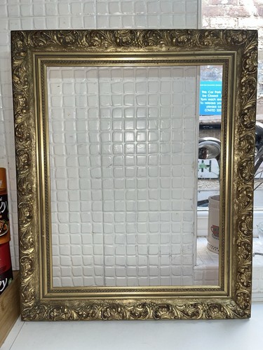 Lovely gold giltwood ornate - gold,