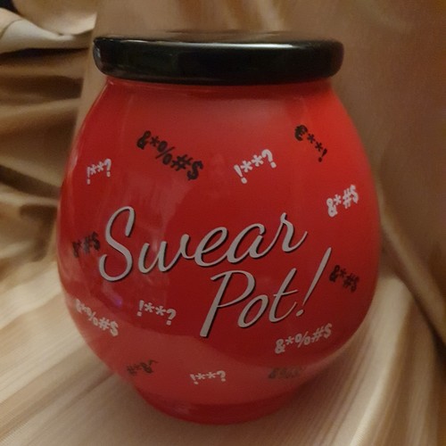 Red swear pot novelty - red,