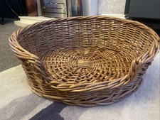 wicker Cane basket dog / Cat