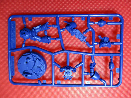 Warhammer 40k space marine - space,