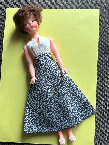 Vintage 1960s or 1970s - 💚,