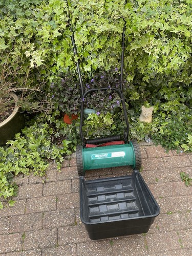 Qualcast panther vintage - 30,