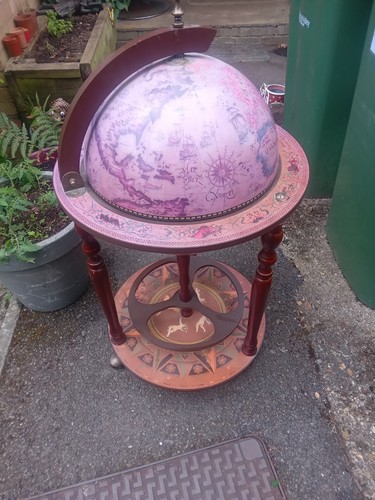 Vintage world map globe - vintage,