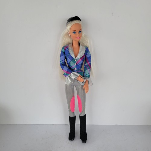 Vintage 1994 barbie - vintage,