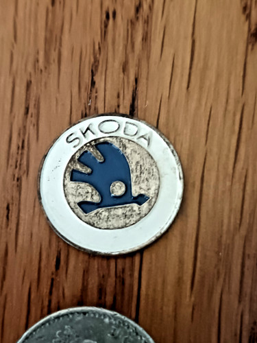 Vintage skoda logo pin badge - skoda,