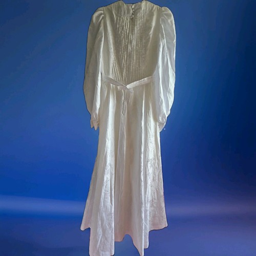 White vintage wedding - white,