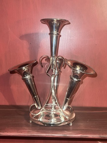 Vintage silver plated epergne - silver,
