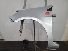 RENAULT CLIO FRONT WING