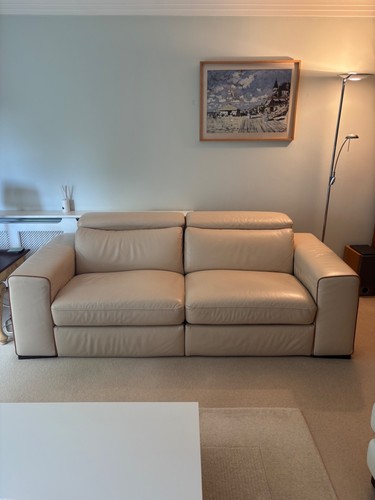 Natuzzi 2 seater power - seater,