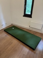 Golf Putting Mat. Small Green