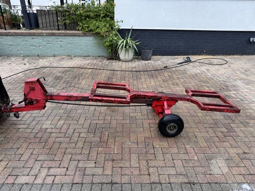 Car towing dolly recovery - towing,