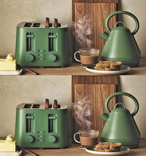 Green 4-Slice Toaster & Green
