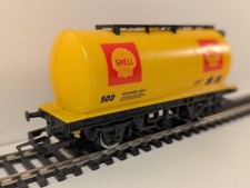 Hornby OO Gauge Shell Tank Wagon