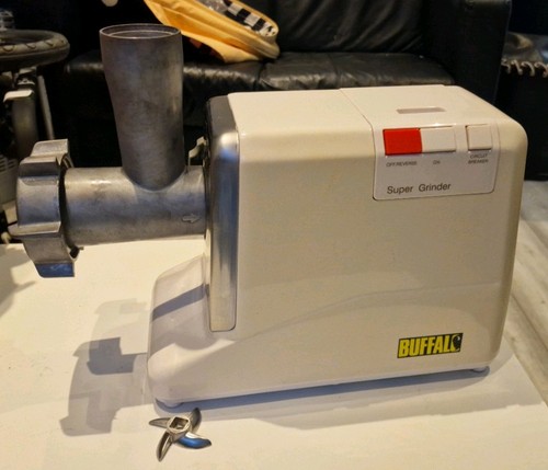 Buffalo heavy duty meat mincer - meat,