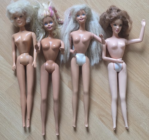 Damaged dolls bundle - dolls, bundle: