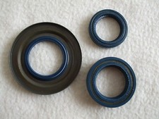 VESPA PX T5  ENGINE OIL SEAL