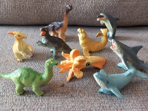 Vintage safari mini animals - vintage,