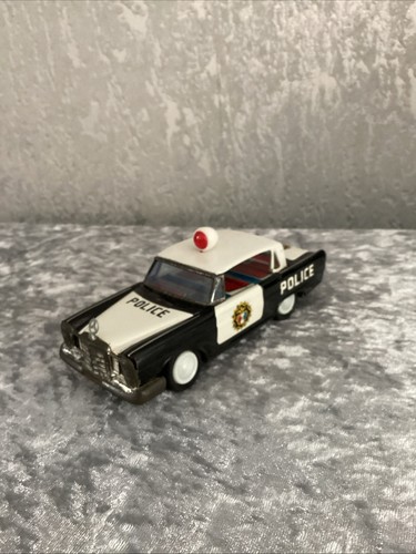 Tin plate vintage police - plate, car