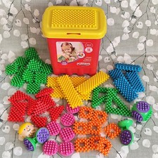 Playskool Clipo Figure Bucket