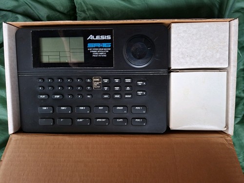 Alesis bit stereo - sr-16, 24-bit