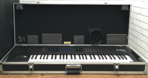 Rare korg 61 key - korg, 61-key