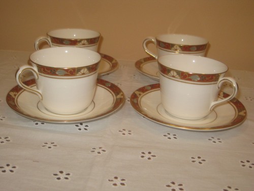 Royal crown derby - royal,