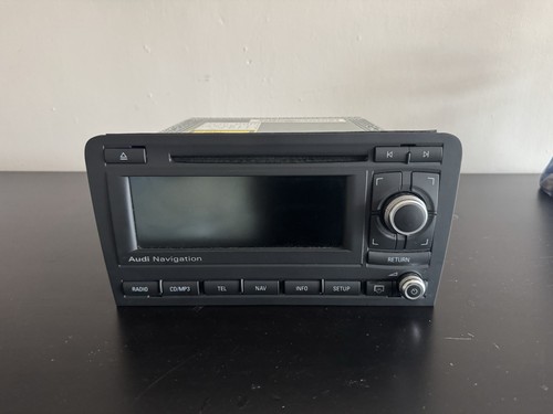 Audi 2003 radio head - 2003+,