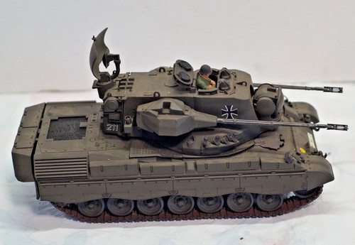 Tamiya built painted - &,