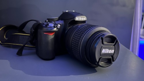 Nikon d3100 2mp digital - nikon,