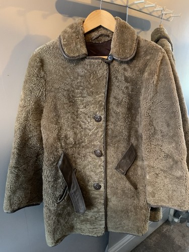 Ladies vintage sheepskin coat - ladies,