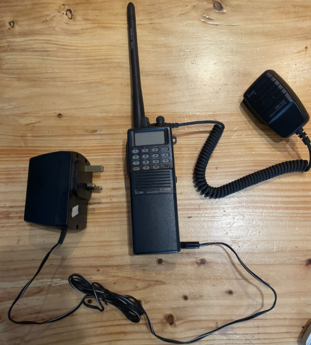 Icom a22e vhf airband - ic-a22e,