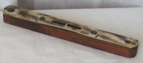 Vintage wood brass - &,