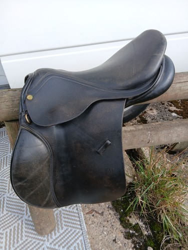 Micheal whitaker saddle - micheal, 17"
