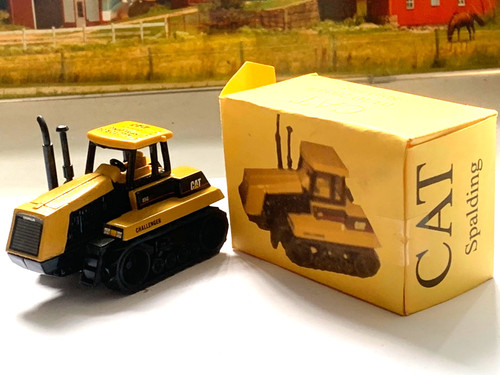 ERTL.FARM.1:64.CATERPILLAR