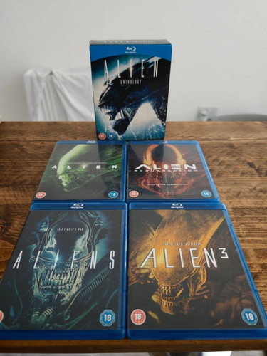 Alien anthology blu ray box - alien,