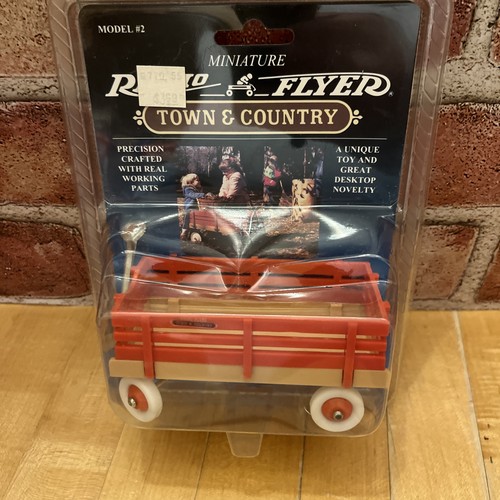 Radio flyer miniature classic - radio,