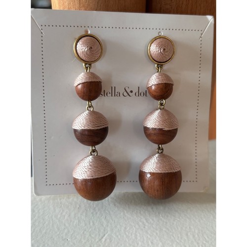 Stella dot wood and - wood, blush