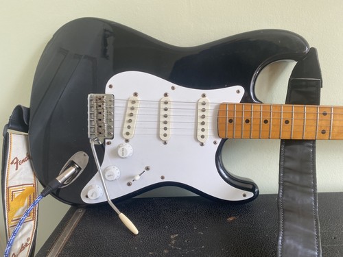 Fender squier stratocaster - squier,