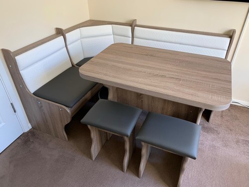 Kitchen corner bench nook - corner,