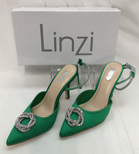 Linzi Unity Court Style